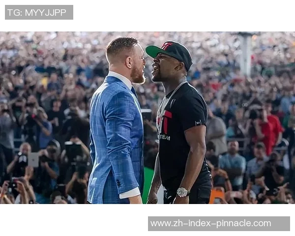 梅威瑟与嘴炮在纽约发布会激烈交锋引发拳击界热议