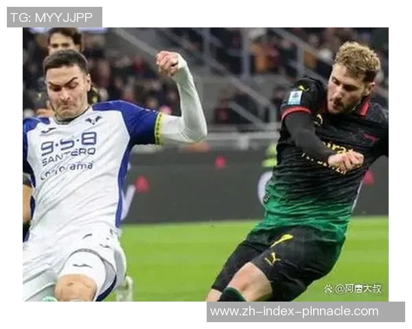 麦考尔与刘易斯的巅峰对决谁能笑到最后揭秘拳坛传奇之战的精彩瞬间 麦考尔与刘易斯的巅峰对决谁能笑到最后揭秘拳坛传奇之战的精彩瞬间